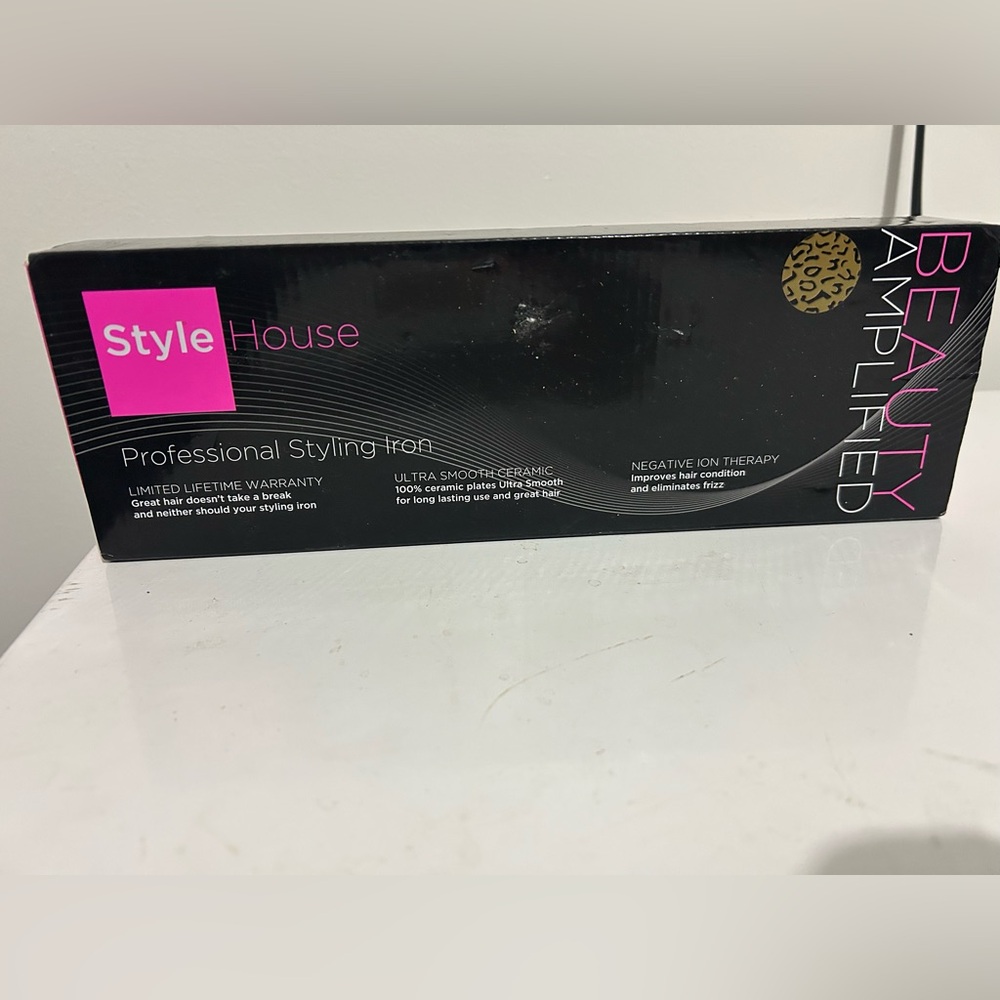 Style House Professional Styling Iron